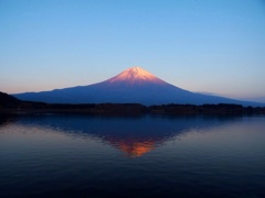 逆さ紅富士