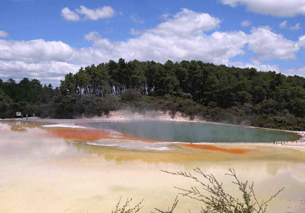 温泉の色