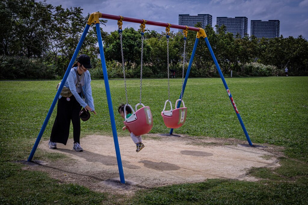 六郷土手河川敷公園にて