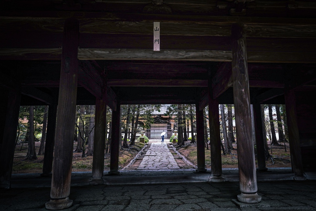 山門