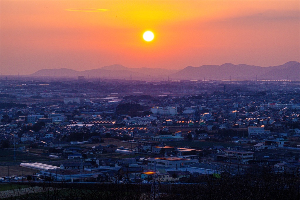 岩屋緑地より望む夕陽