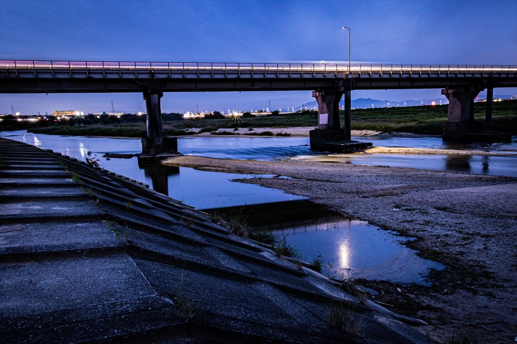 鈴鹿川に架ける橋