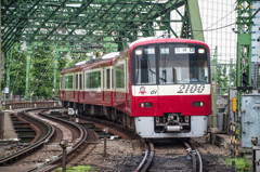 2100系