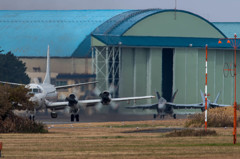 危険なミッション！P-3CにF-18　2機が護衛に(ﾟдﾟ)！