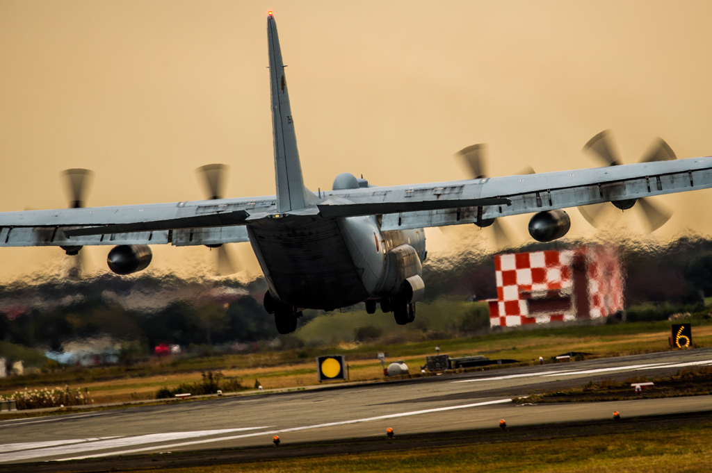 C-130をカッコ良く撮る会