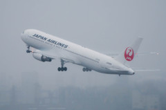 JAL　B767　離陸上昇