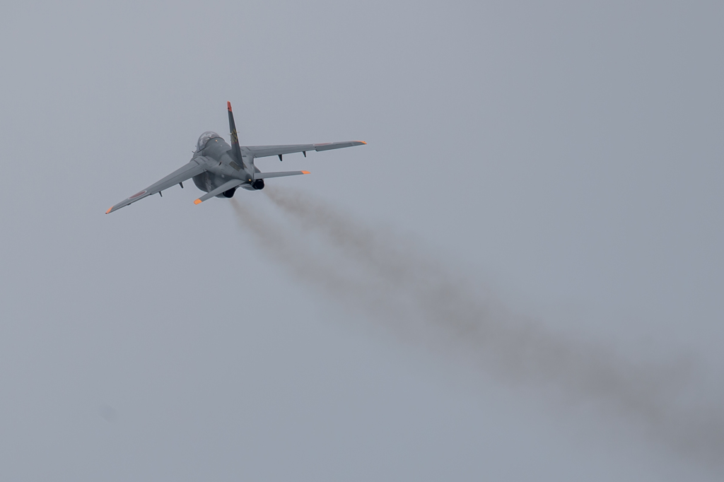 ジェット練習機　T-4