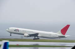JAL　B767　離陸