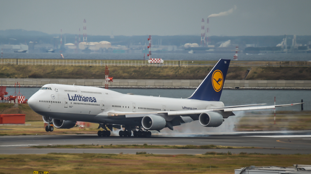 羽田空港が騒ついた日・・・28