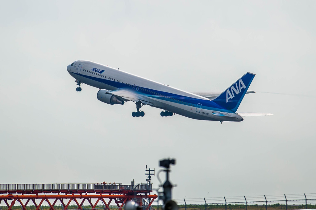 虹色ベイパー　B767