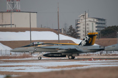 ＃200　F/A-18E　CVW-5/VFA-27(Royal Maces)