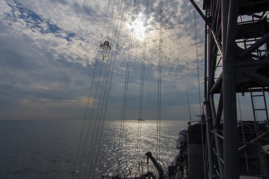 穏やかな相模湾・・・