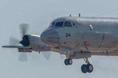 厚木基地01↓　P-3C