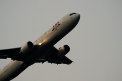 消えゆく夕日を浴びて