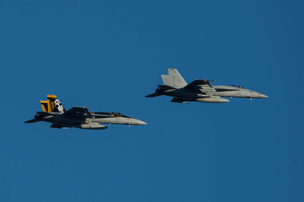 ＃200　＃205　オーバーヘッドアプローチ　RWY19