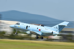 U-125A離陸