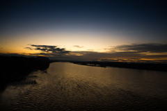 夜明けの木曽川