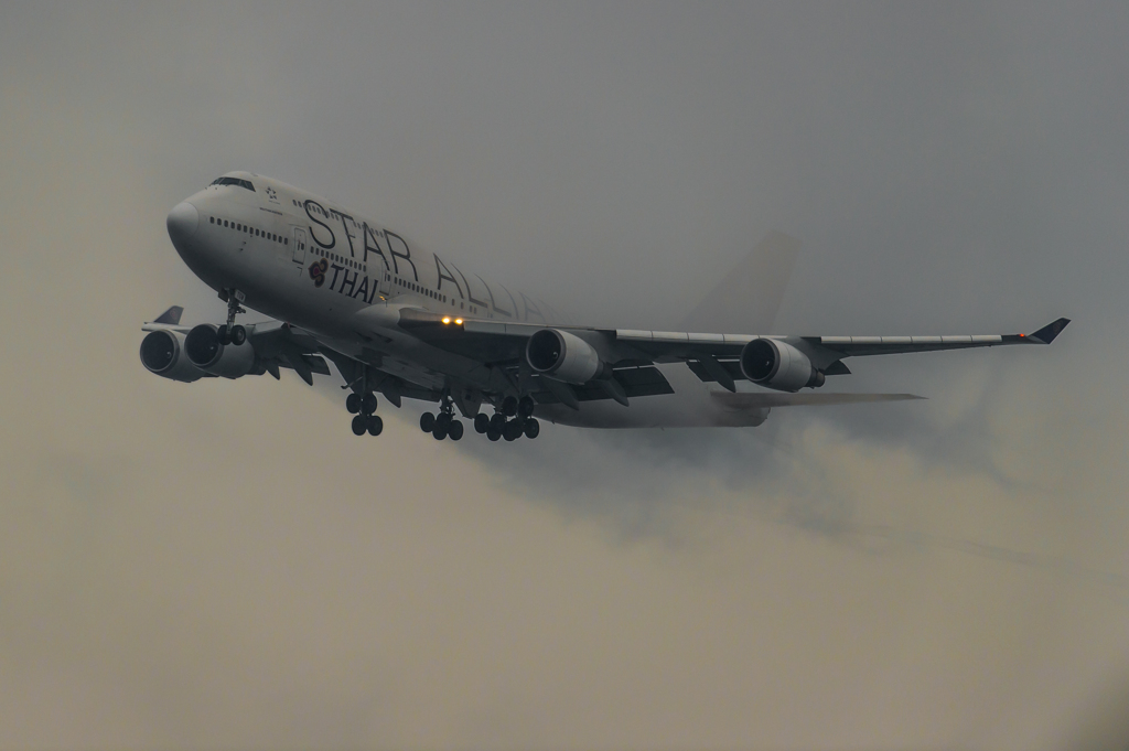 本日のタイ747は・・・