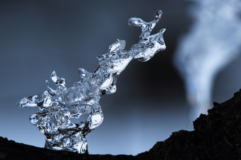 融けた雪の創造