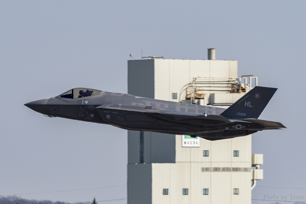 らいとにんぐつ～