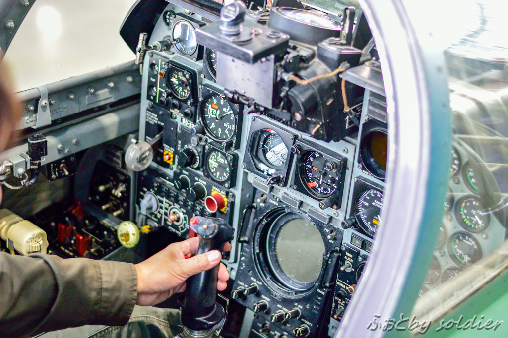 F-1　操縦桿