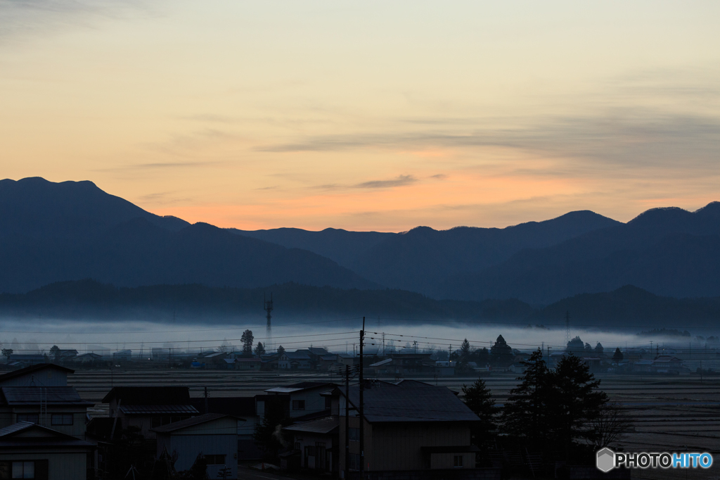 霧に包まれていく町