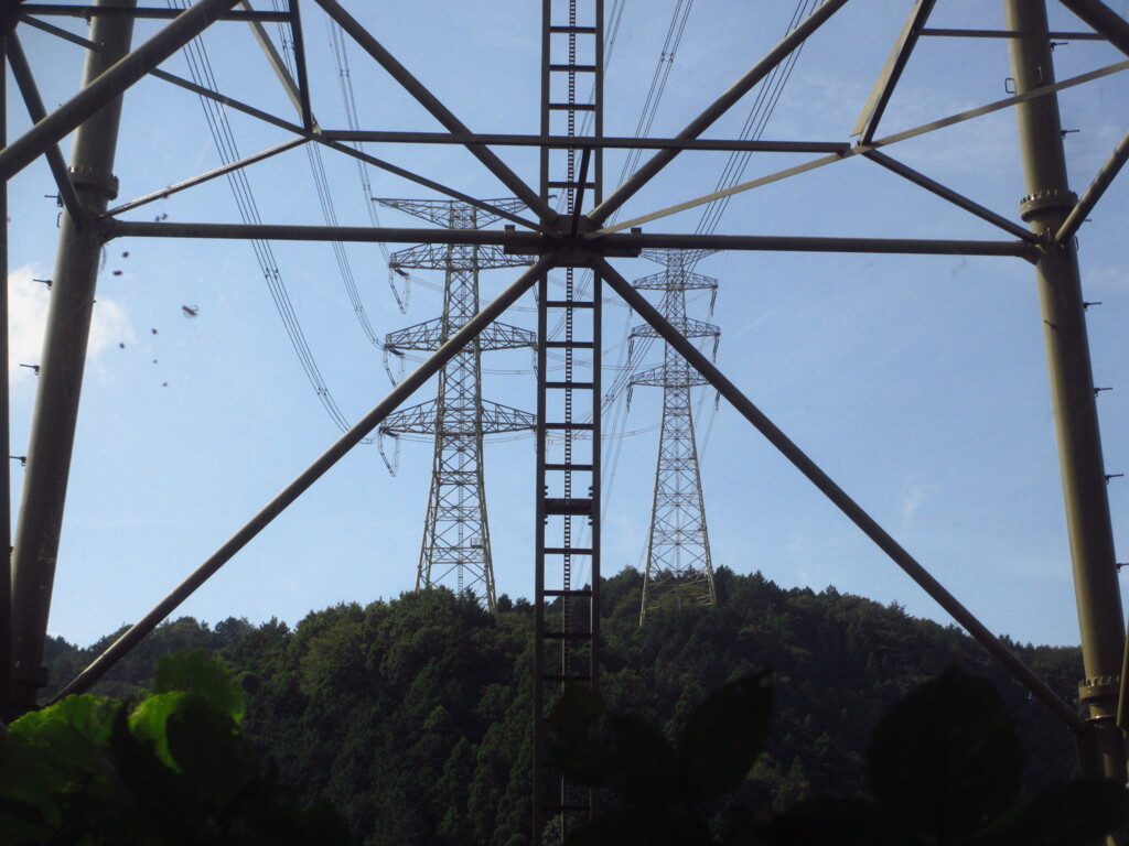 送電鉄塔