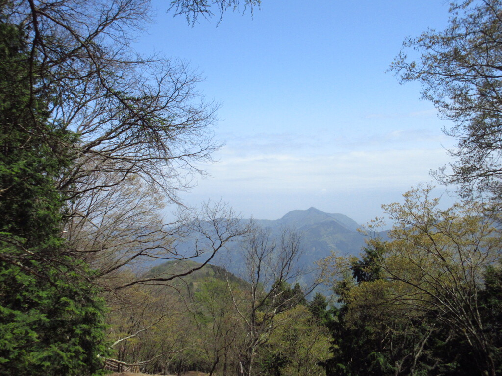 大岳山