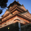 夕陽に染まる大阪城