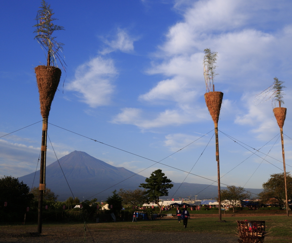 お祭り前の静寂