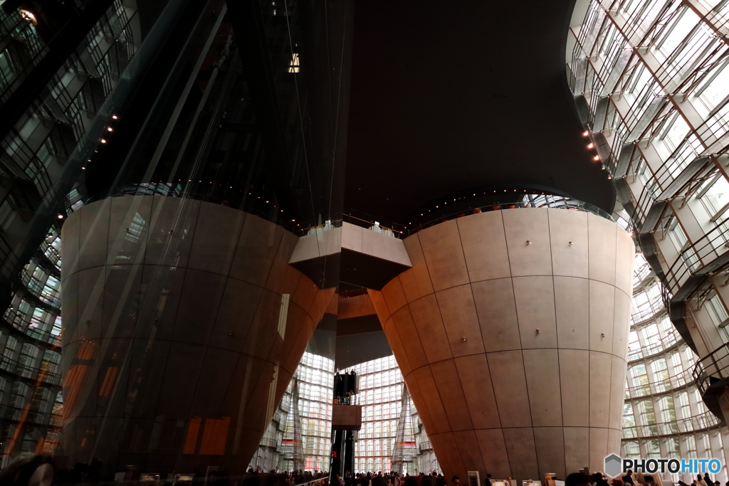 国立新美術館