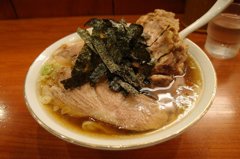 暑い季節到来。お熱いラーメンはいかがでしょ？