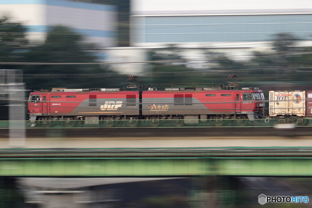 朝の多摩川