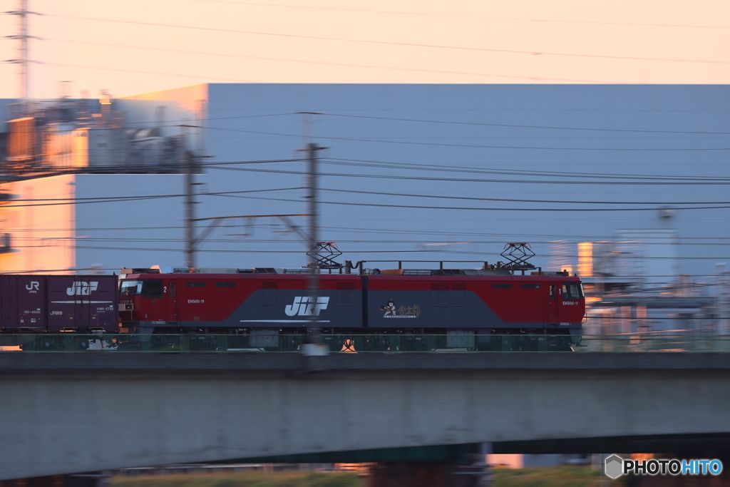 朝の多摩川