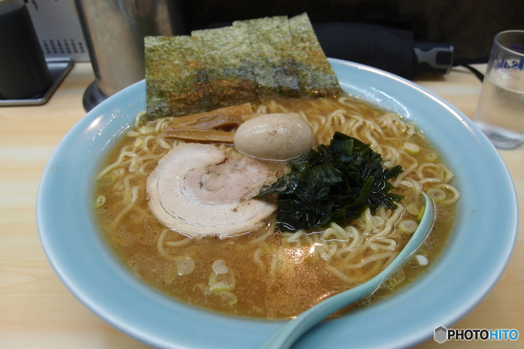 もう時期寒い季節到来。あたたかいラーメンはいかがでしょ？