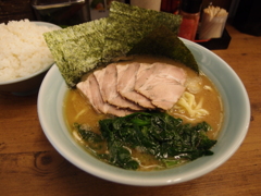 寒い季節到来。あたたかいラーメンはいかがでしょ？７