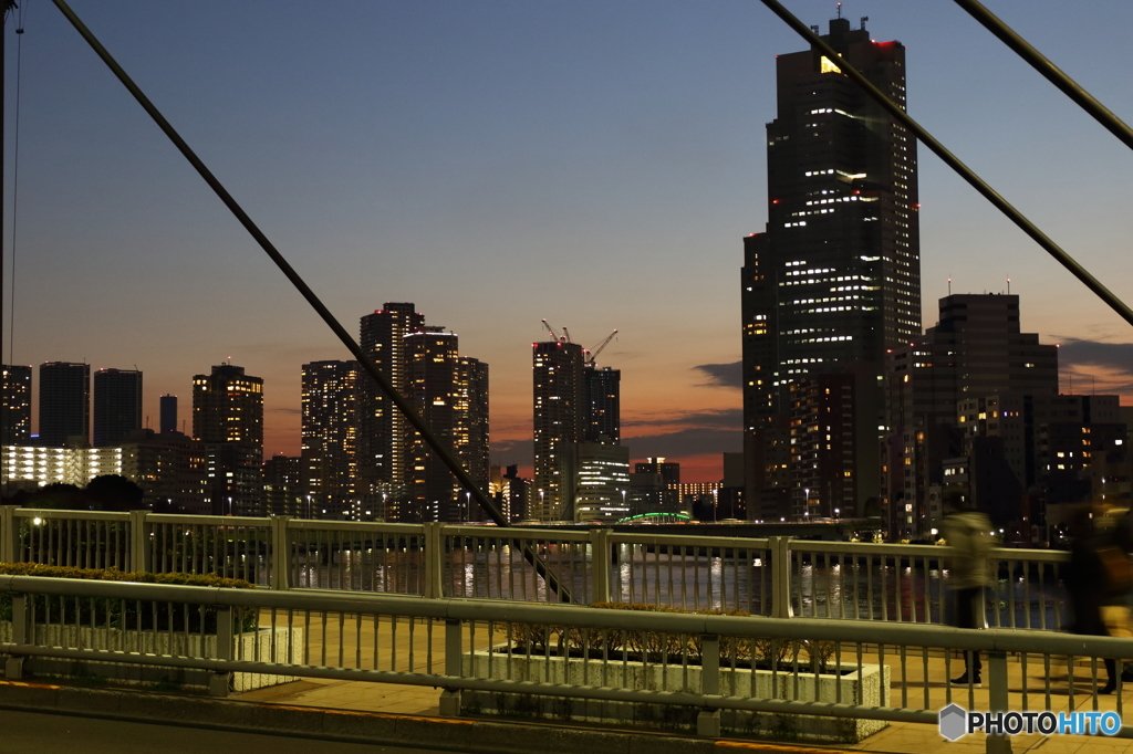 ウォーターフロント(夕景）