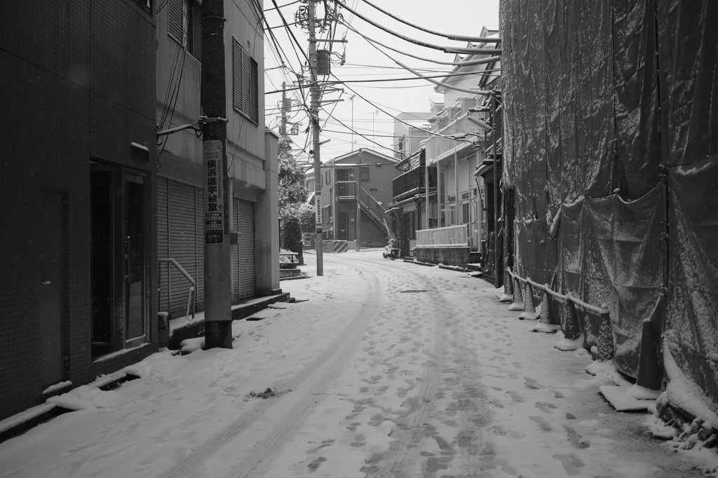 雪降る横浜