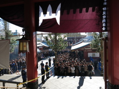 浅草寺境内より