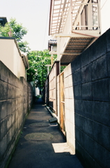 折り返した路地