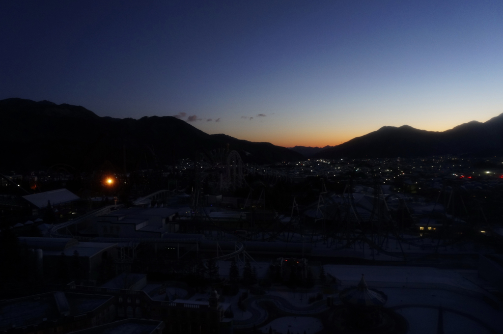 銀世界の夜明け