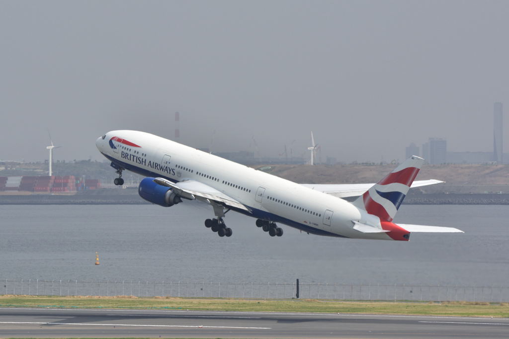 20150321_23HND 801