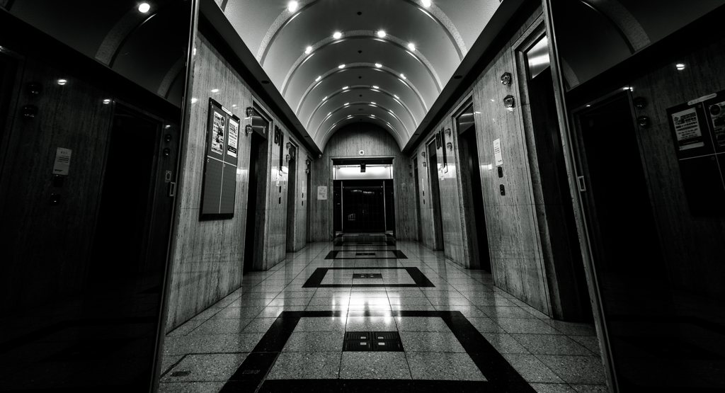 Elevator hall