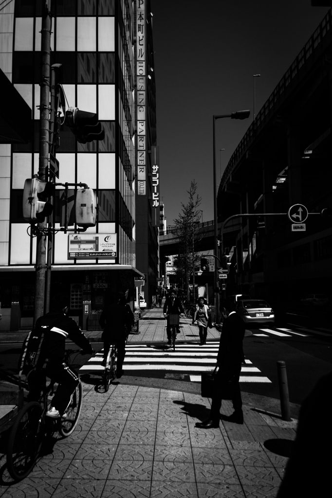 Sakaisuji-Hommachi Sta. #1