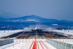 JAL553 Landing at Asahikawa Airport