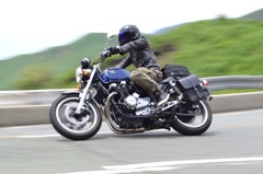 CB1100