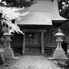 春過ぎゆく神社