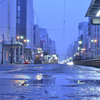 人影少ない雨上がり