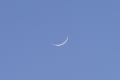 TODAY'S　MOON