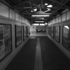 駅構内にて